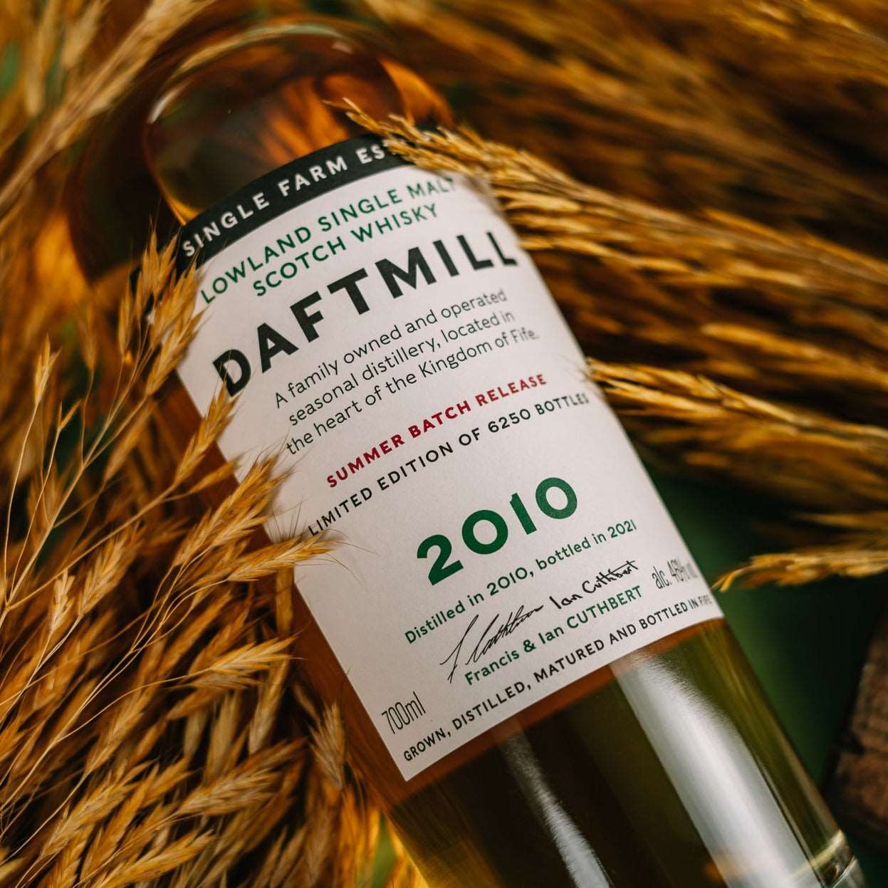 Daftmill | 11 Jahre | 2010/2021 | Summer Batch Release | 0,7l | 46%GET A BOTTLE