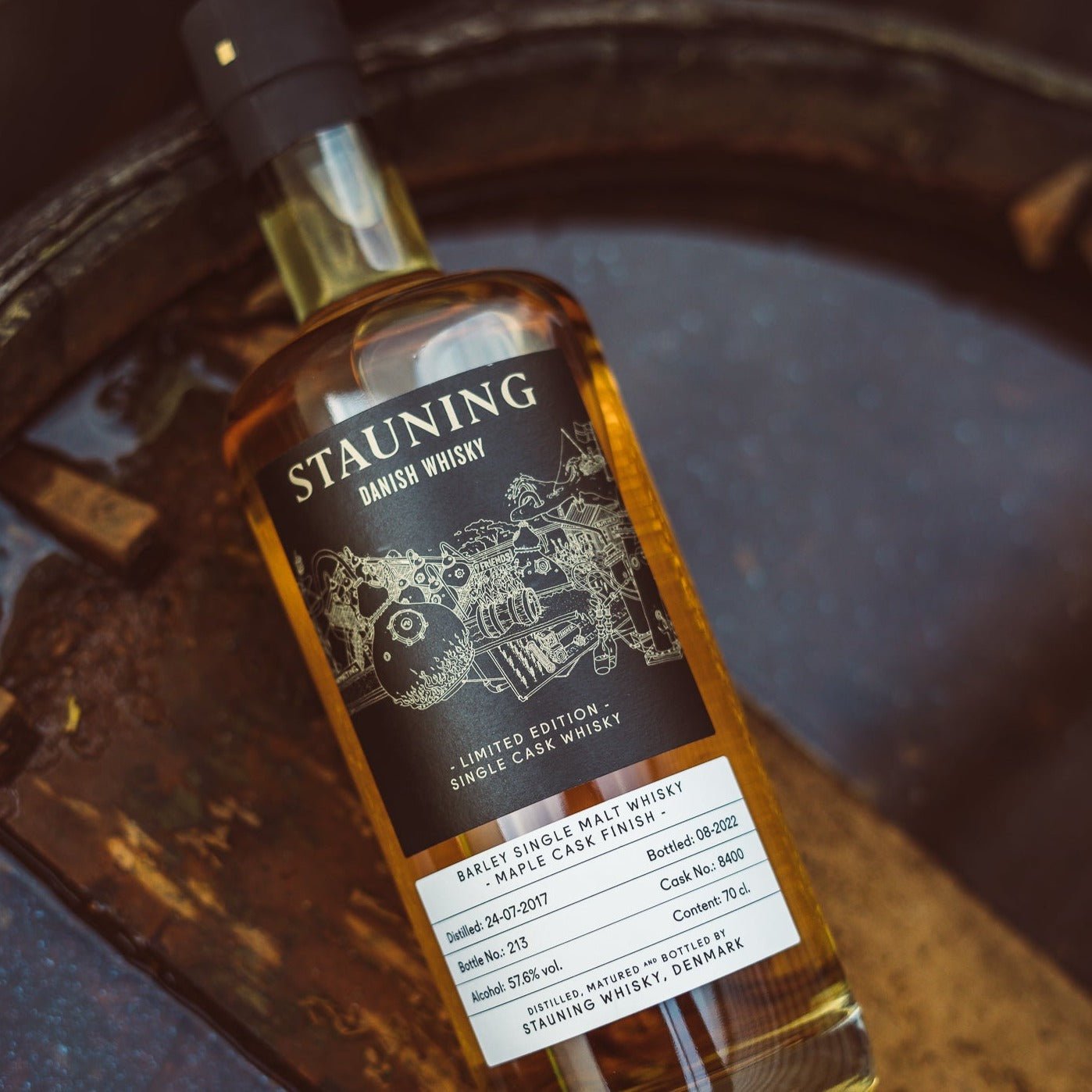 Stauning | 5 Jahre | 2017/2022 | Barley | Maple Syrup Cask #8400 | Danish Whisky | 0,7l | 57,6%GET A BOTTLE